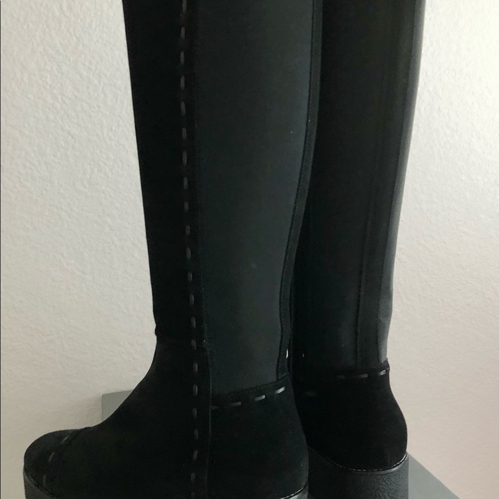 New Aquatalia Venus Black Tall Boots, Size 9.5 - Picture 9 of 13